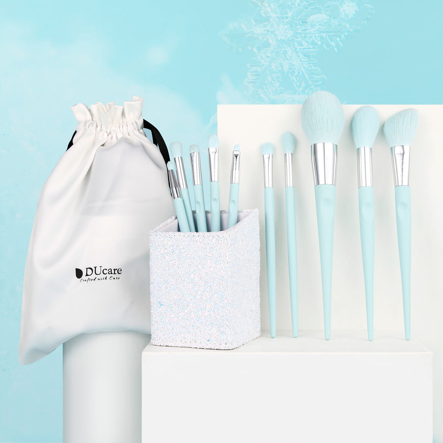 8 Pieces Sparkle Brush Set with Holder (White)
